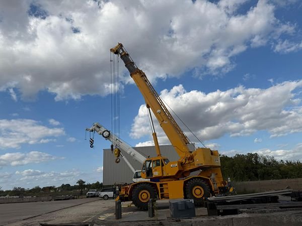 TADANO Rough Terrain Cranes JMX10502