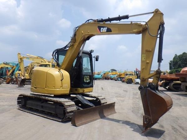 CAT Excavators JMX10744