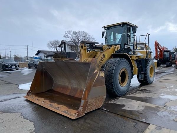 CAT 966M