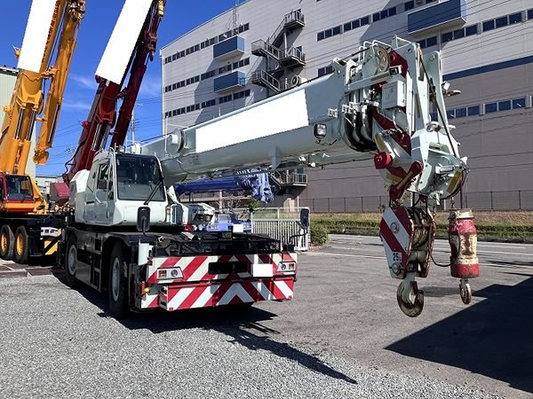 TADANO Rough Terrain Cranes JMX11671