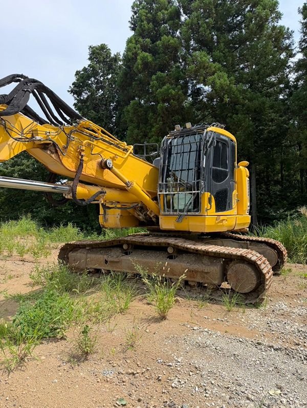 KOMATSU PC228USLC-11