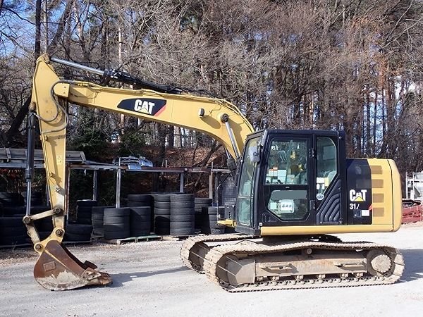 CATERPILLAR Excavators JMX11027