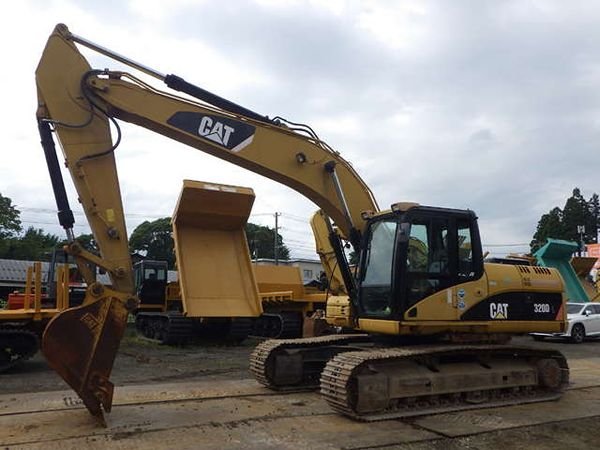 CAT Excavators JMX11182