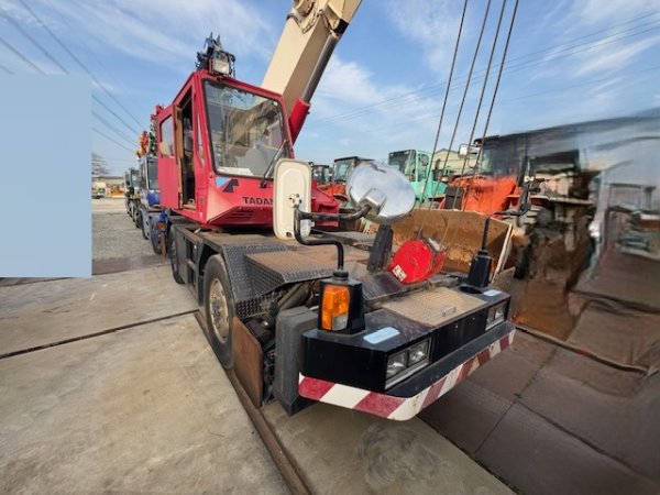 TADANO Rough Terrain Cranes JMX8984