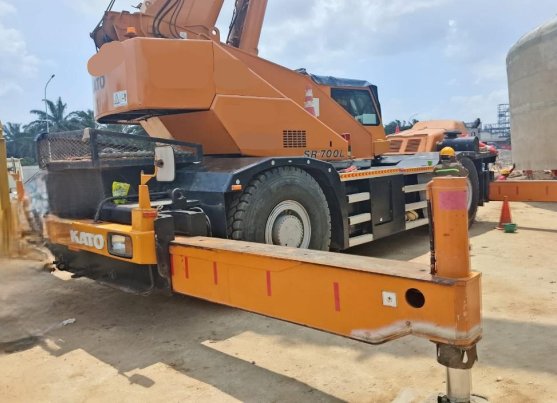 KATO Rough Terrain Cranes JMX8921